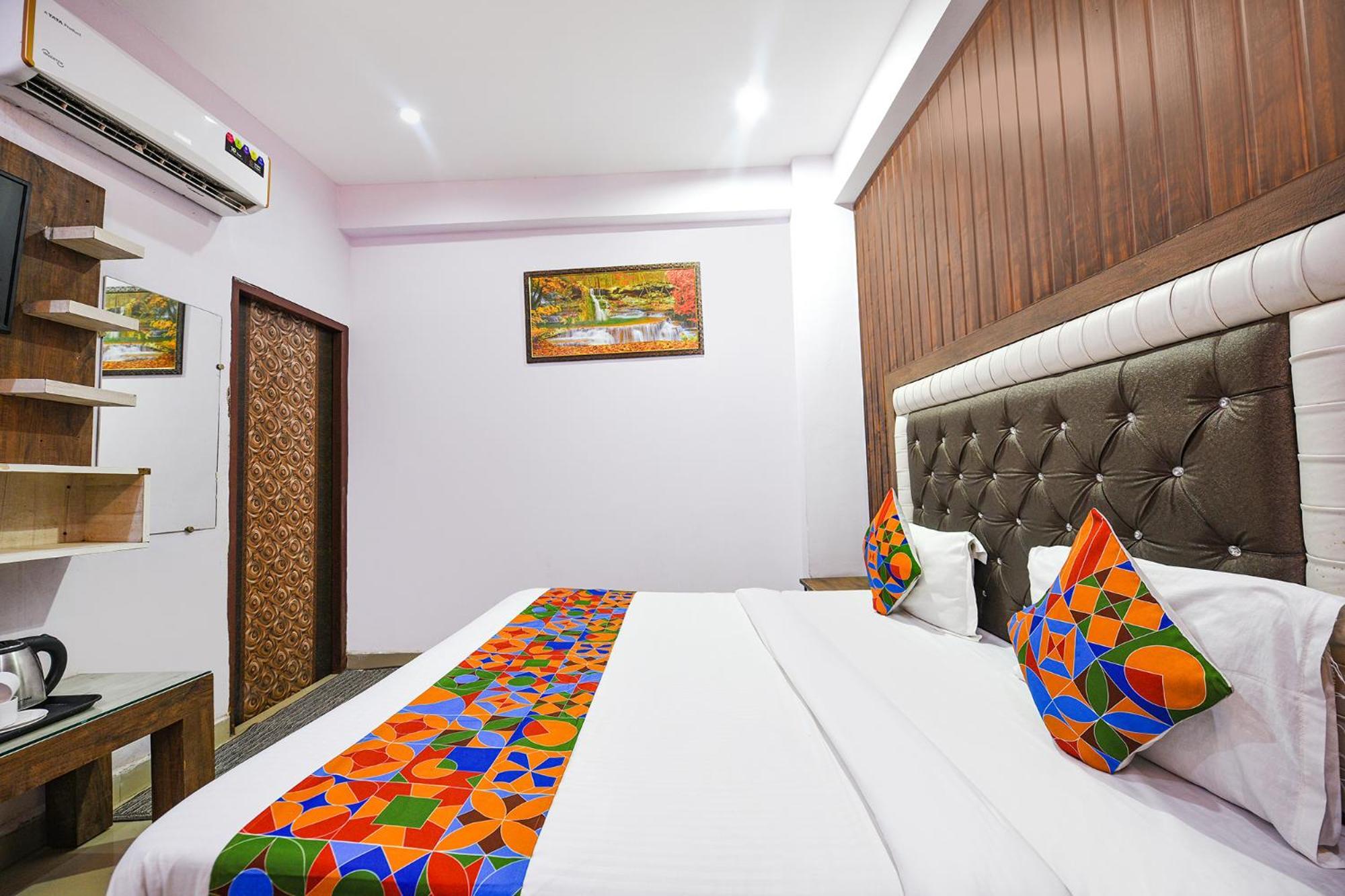 Hotel O Golden Stone Ghaziabad Exterior photo