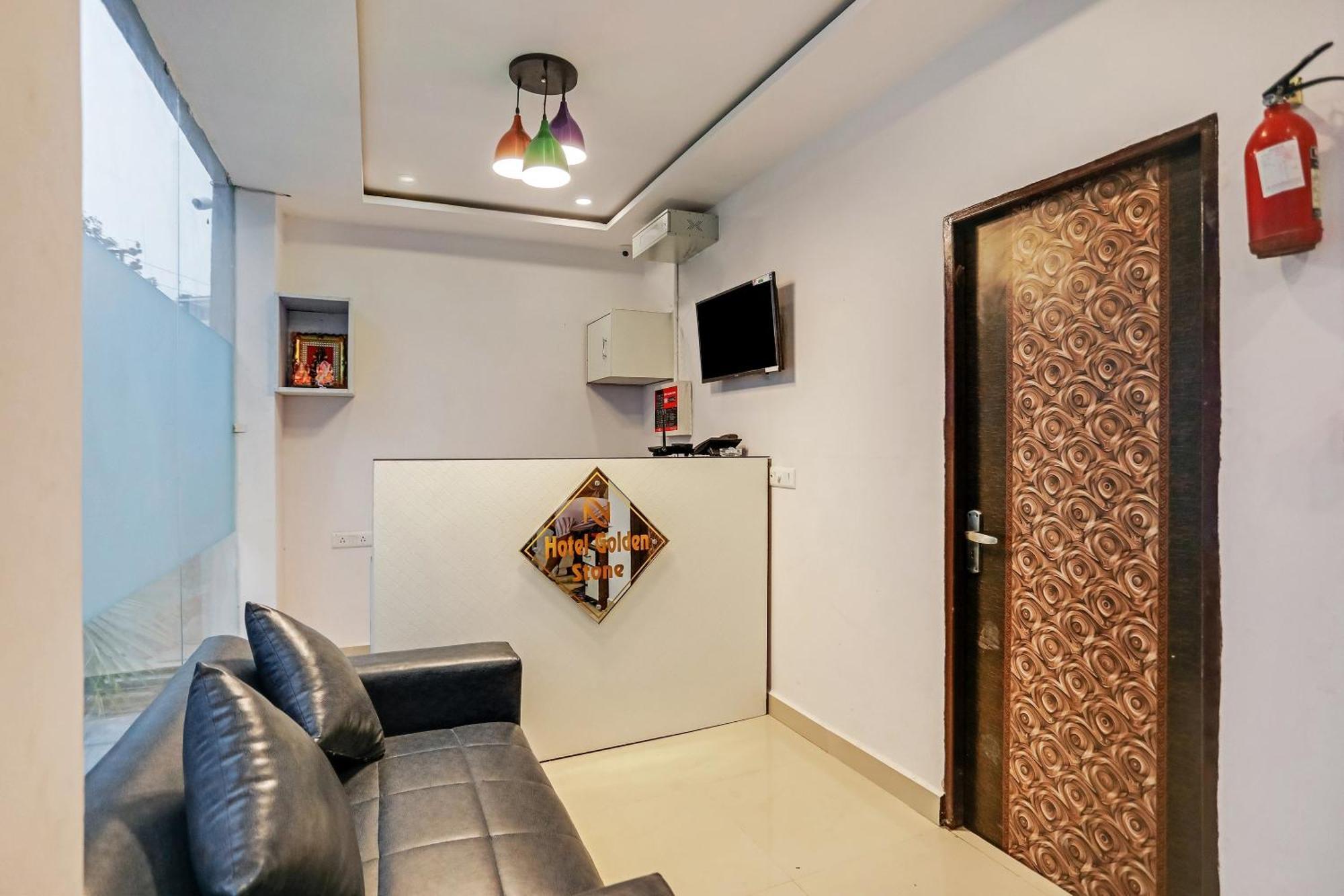 Hotel O Golden Stone Ghaziabad Exterior photo