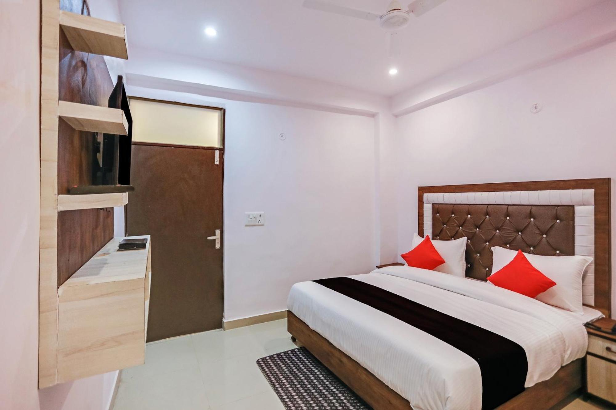 Hotel O Golden Stone Ghaziabad Exterior photo