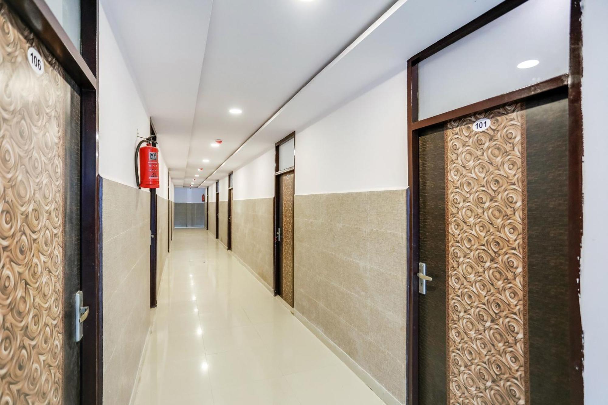Hotel O Golden Stone Ghaziabad Exterior photo